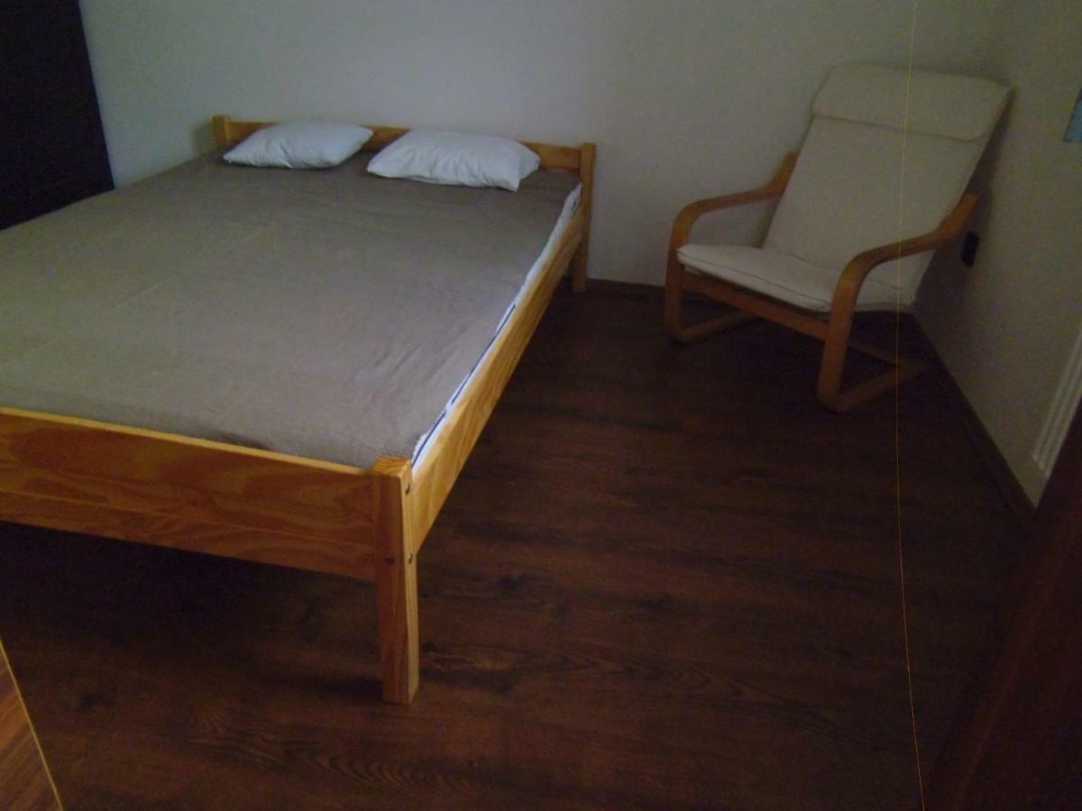 Aulich Apartman 미슈콜츠 외부 사진