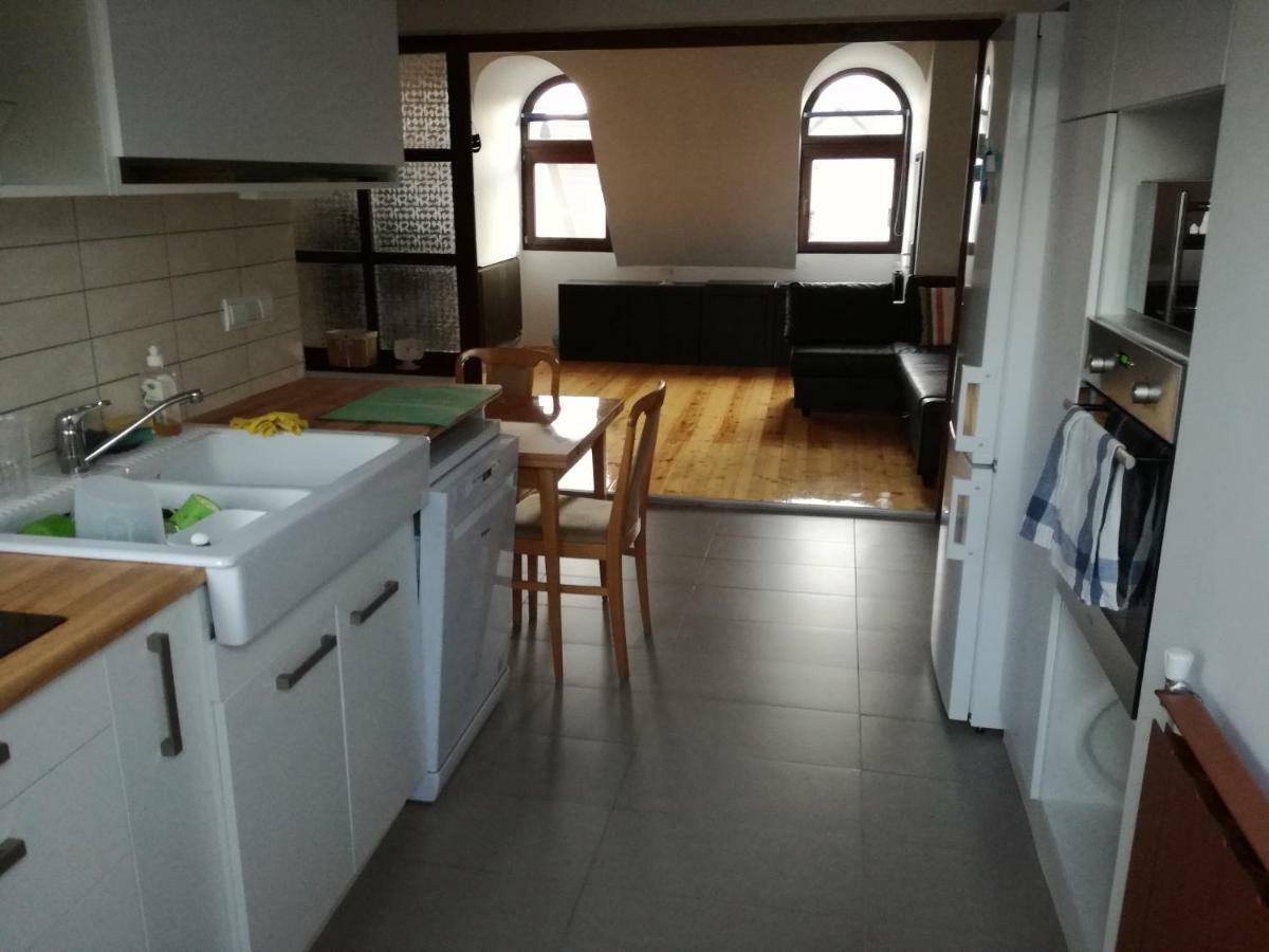 Aulich Apartman 미슈콜츠 외부 사진